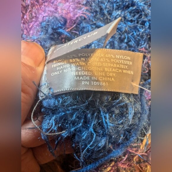 Charter Club Knitted Scarf with Fringe -NWT - Picture 4 of 7